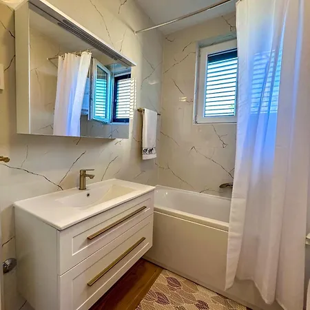 Apartman Ana