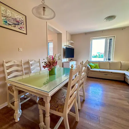 Apartament Ana Betina (Sibenik-Knin)